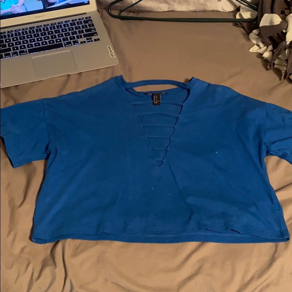 Blue tshirt